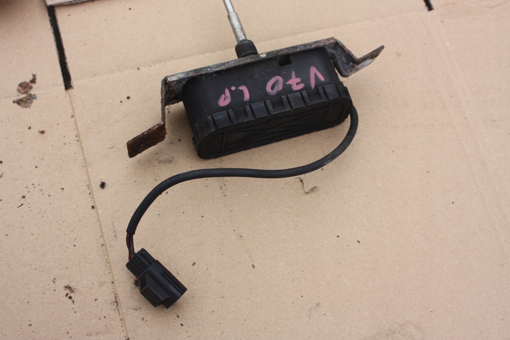 фото №1, Омыватель лампы левый volvo v70 ii