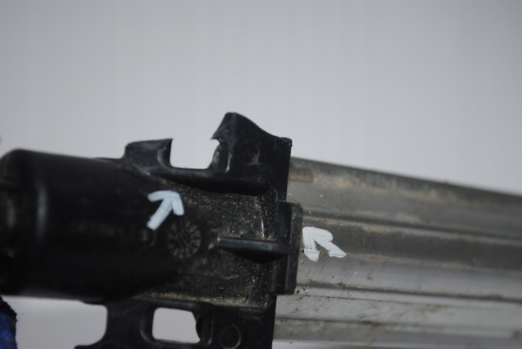 фото №5, Помпа распылителя volvo s60 1308457