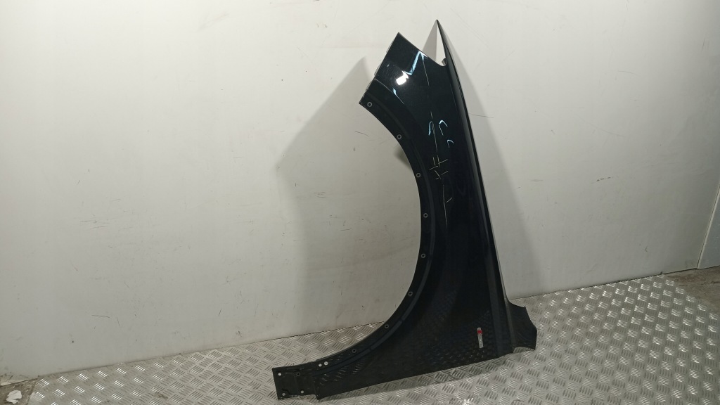 Крыло  перед audi q7 sq7 2 4m 15-25 оригинал alu левое в Украине