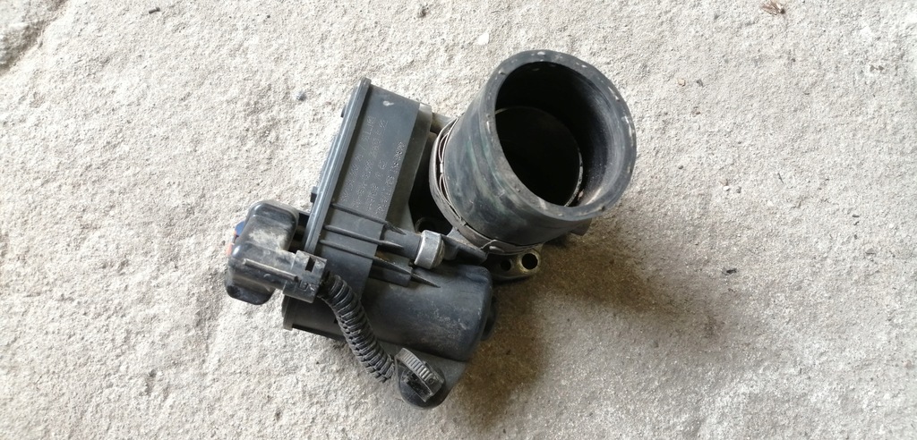 фото №1, Citroen c4 cactus 1.2 дроссельная заслонка 9801942080