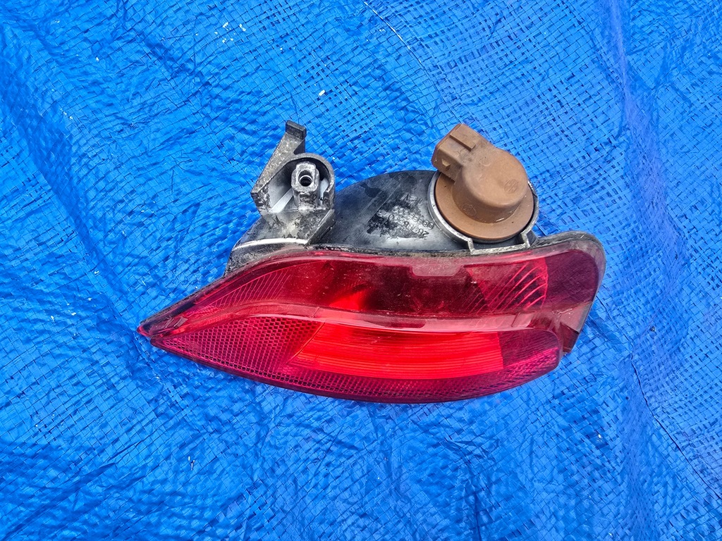 фото №1, Лампа противотуманная левый задняя 265855907r scenic iv megane iv