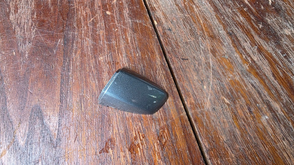 Купить Заглушка дверь левая перед karoq f7m 5g1837879d