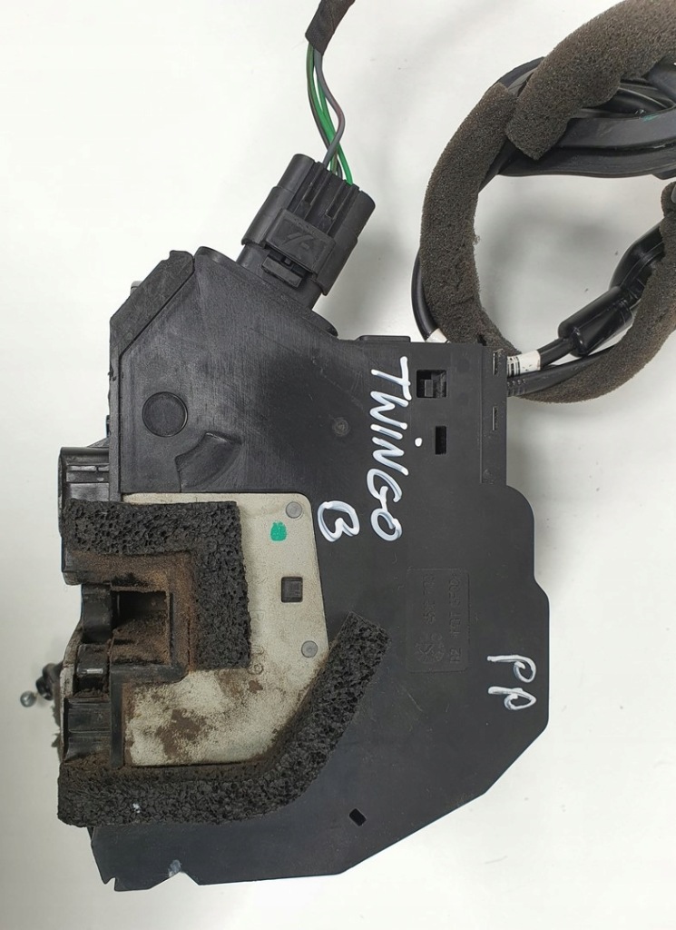 фото №3, Замок дверь правый перед renault twingo iii europa