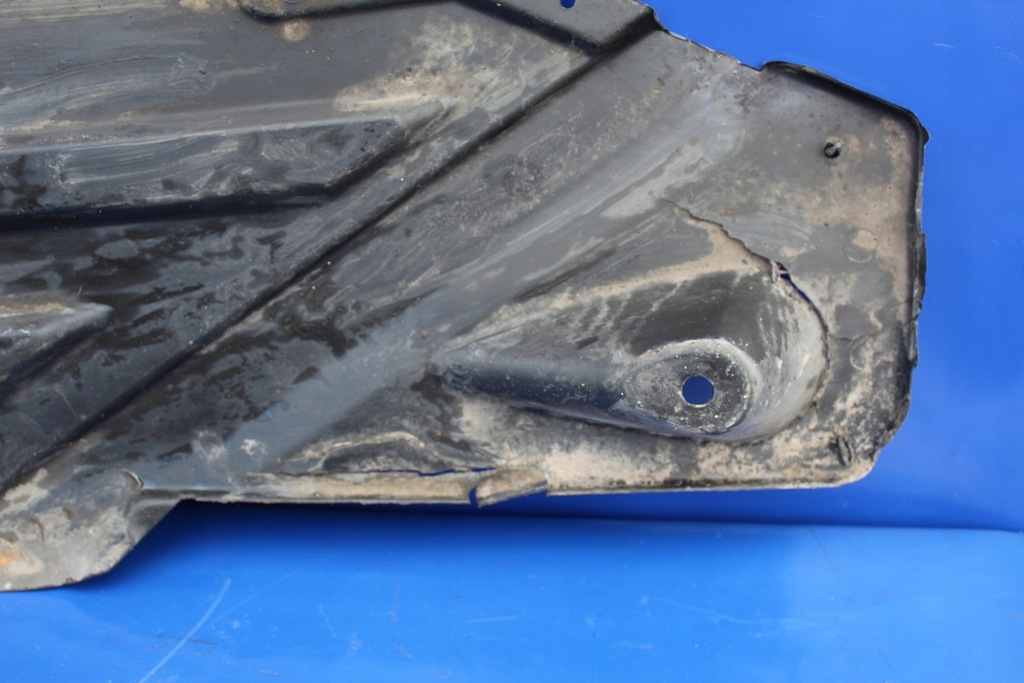 фото №13, Защита pod кузов правая плита оригинальный номер mercedes slk r171 w171 a1716190238