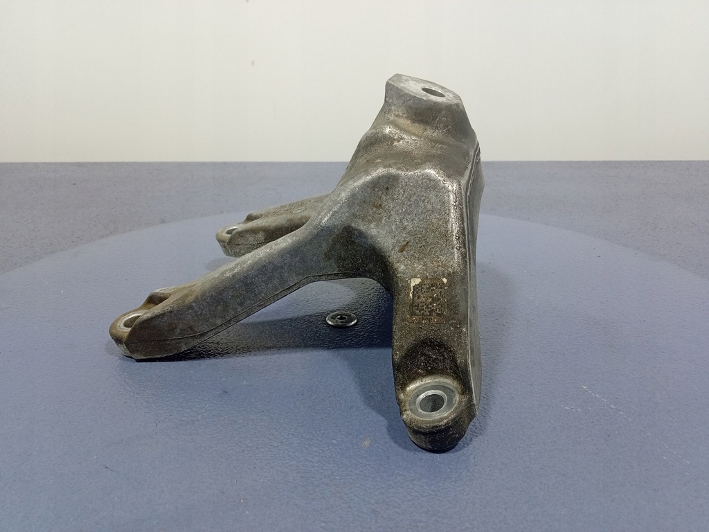 фото №4, Audi q8 rsq8 4m8 кронштейн двигателя левая 4m0199307bf