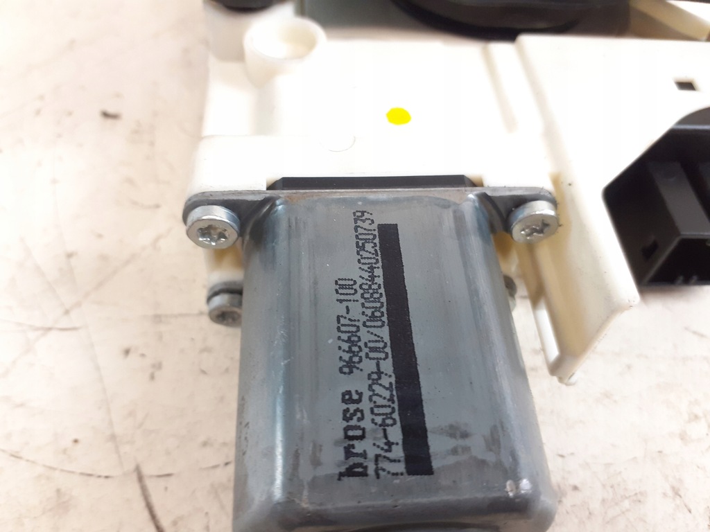 фото №7, Підйомник скло audi a4 b8 правий задня 8k0959812