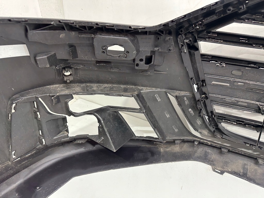 фото №13, Audi a8 s8 d5 4n s-line бампер перед решётка радиатора 4n0807437c