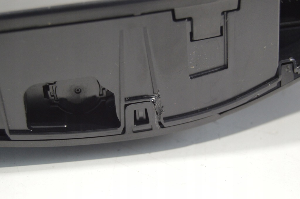 фото №12, Лампа стельовий czarna mercedes w213 e-klasa 0009006117