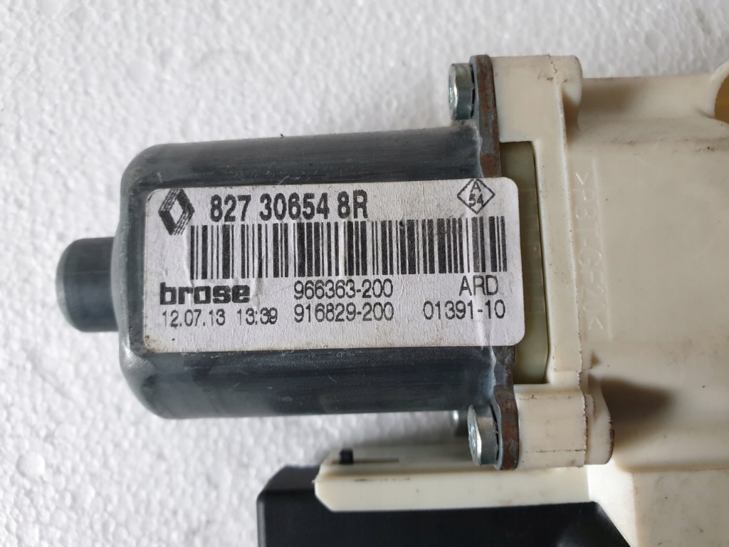 фото №3, Моторчик стекло правый задняя renault megane iii