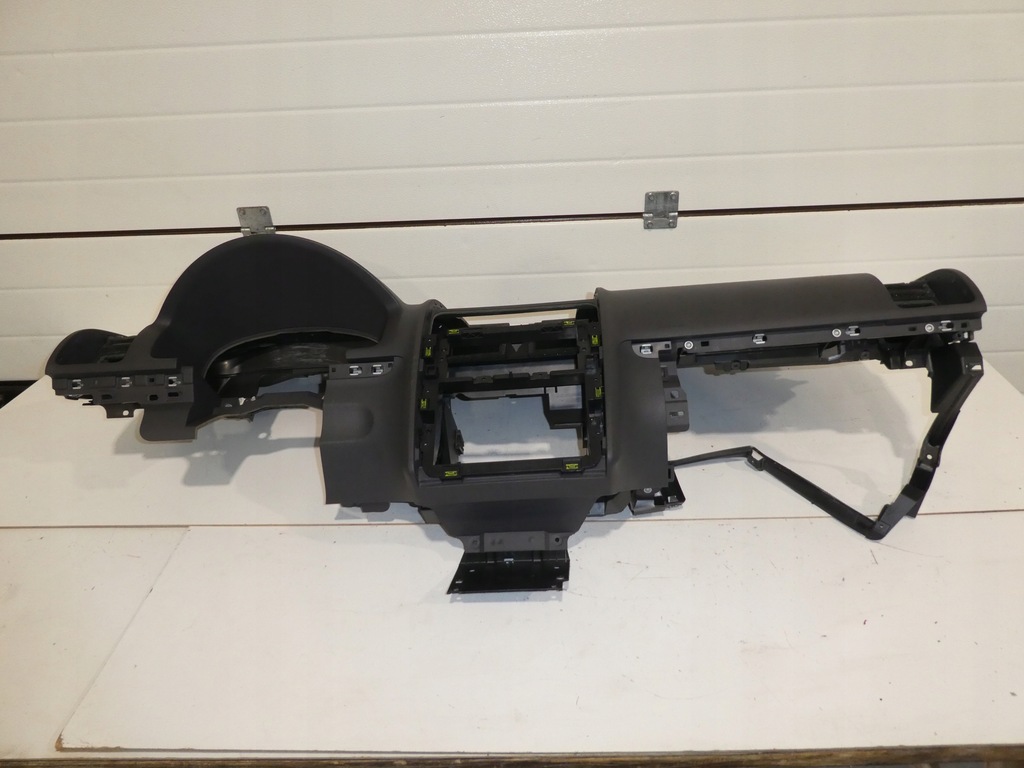 фото №9, Vw touran ii панель приладів консоль