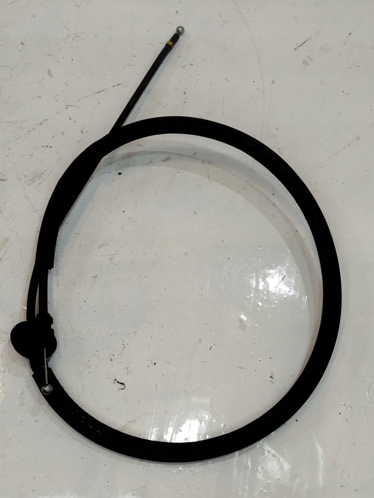 Купити Трос відкривання капота vw passat b8 5g0823535a