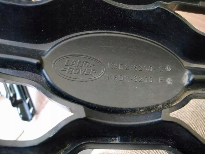 фото №3, Решётка радиатора решётка радиатора бампера land rover evoque ii 2 19- { kdy