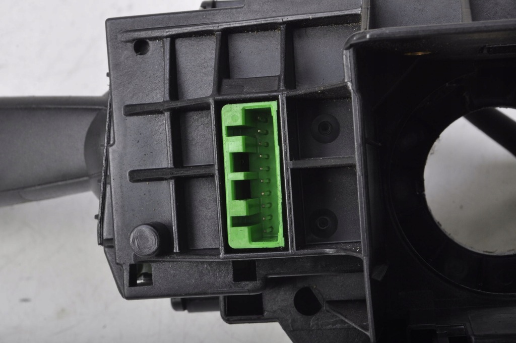 фото №7, Volvo v50 переключатель комбинированный 30773146 лента