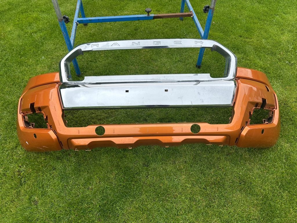 фото №1, Бампер ford ranger iii lift 2015- перед передний eb3b-17c831-ec