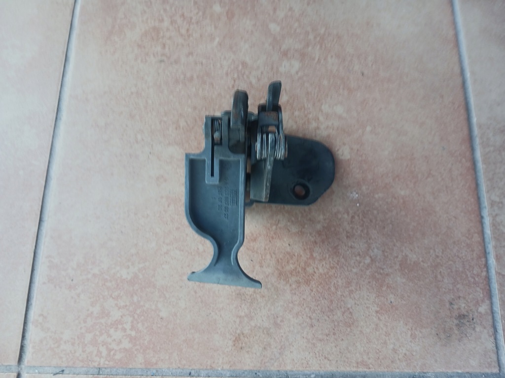 фото №1, Замок капот mercedes w203 a2038800264