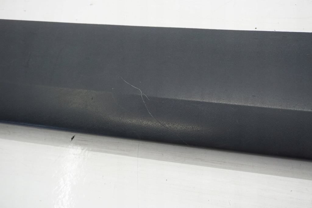 фото №4, Skoda yeti молдинг поріг права