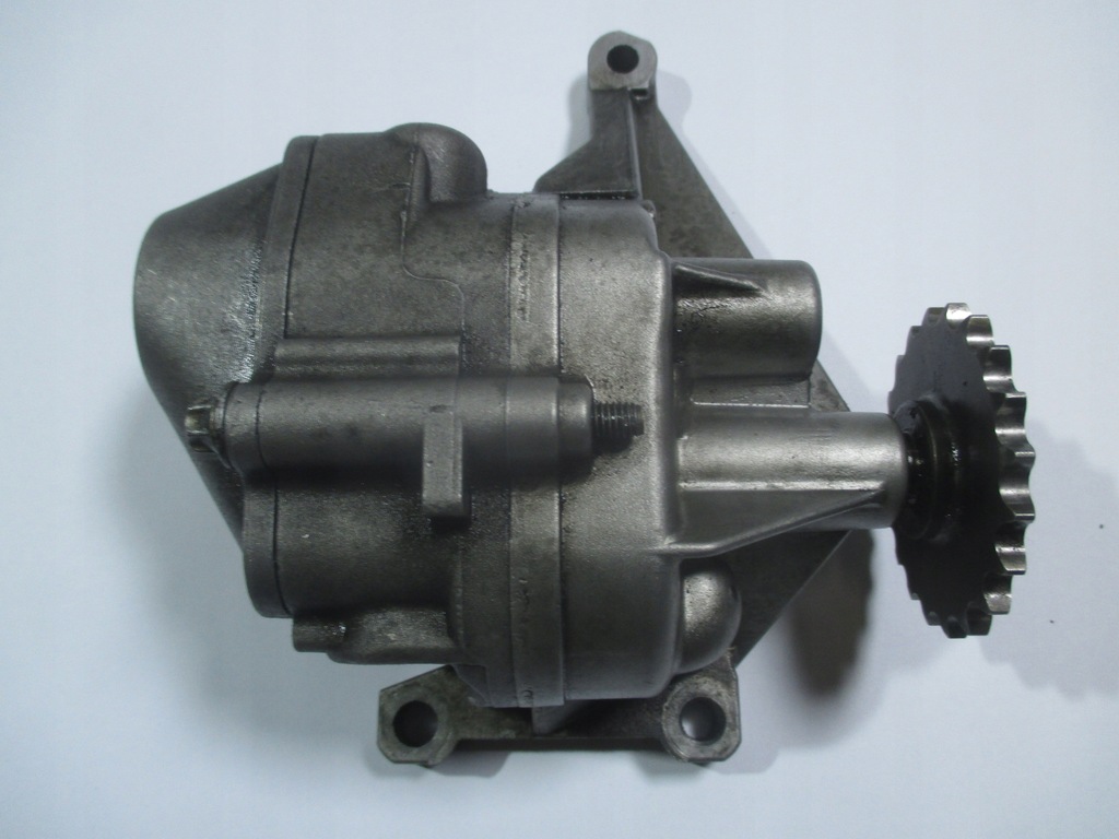 фото №1, Насос масла sprinter vito 2.2 646 6111810201