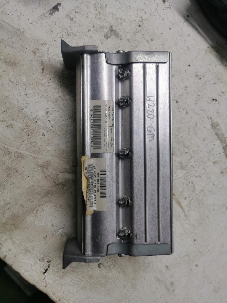 фото №1, Подушка безопасности пассажира mercedes s-klasa w220 2208601705