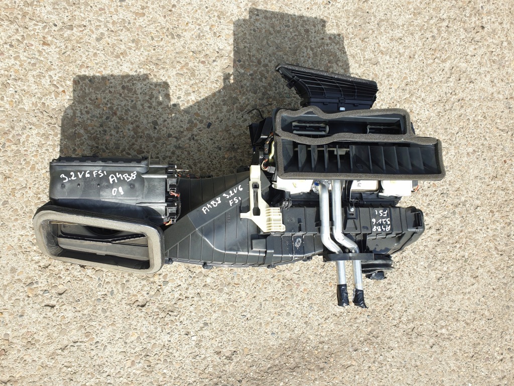 фото №1, Отопитель кондиционер audi a4 b8 8k0920930af