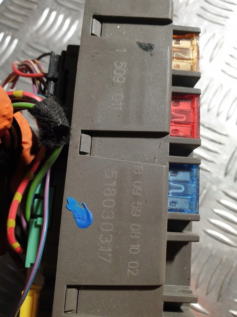 Mini r50 r52 r53 коробка запобіжників 1509011 Ціна