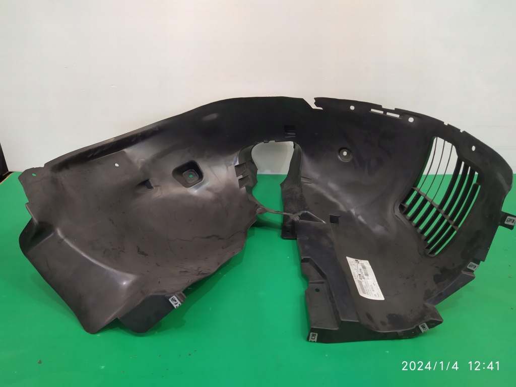 Підкрилок передні праве partner berlingo rifter 16-23 9817398680 Оригінал