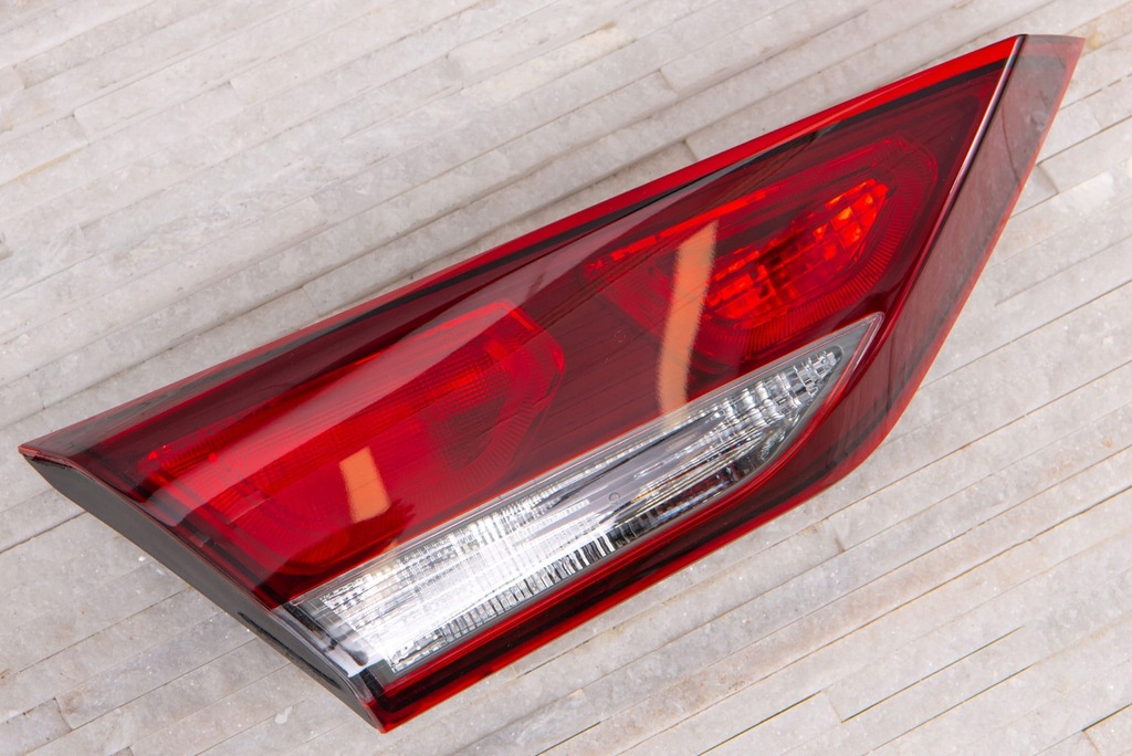 фото №8, Hyundai elantra vi ad 2015-2018 лампа кришки задній ліва 92403f2000