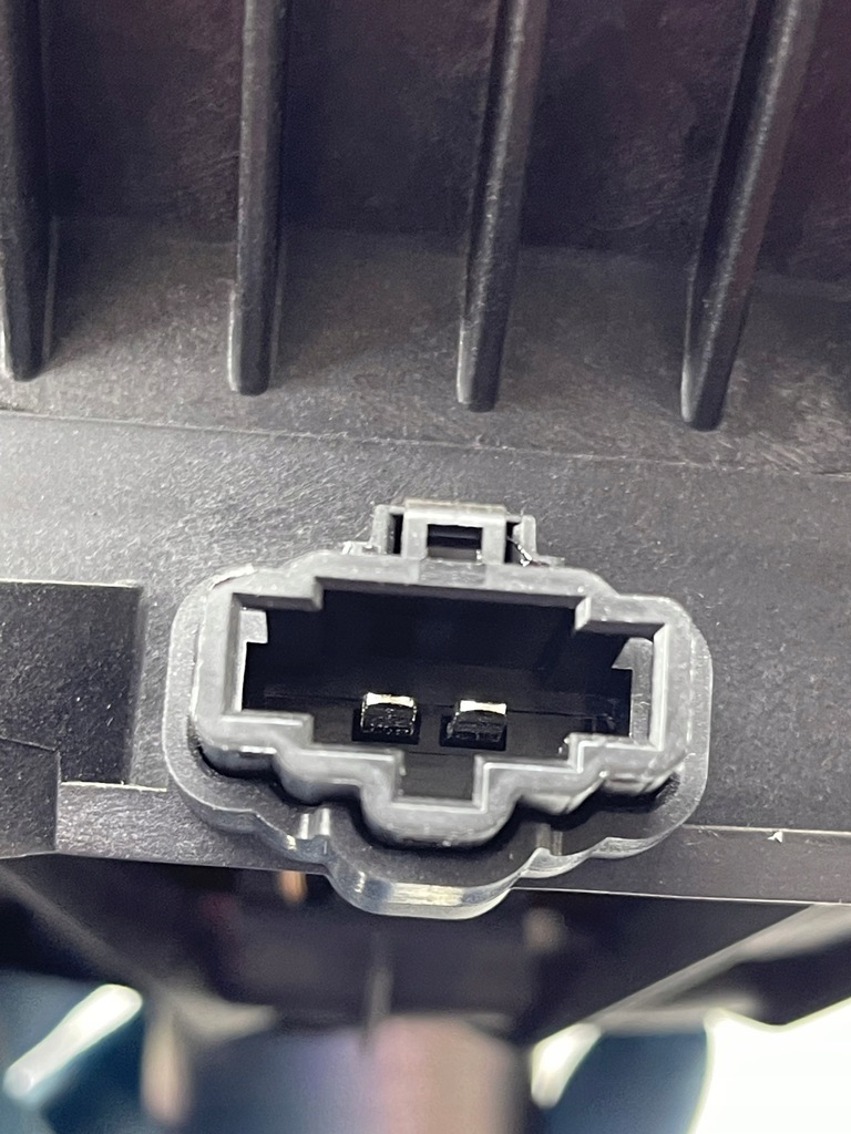 фото №13, Audi a6 c7 sedan динамік полиця багажника сабвуфер