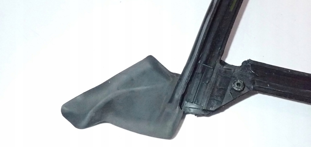 фото №9, Прокладка стекло дверь 4f5839440ab audi a6 s6 c6