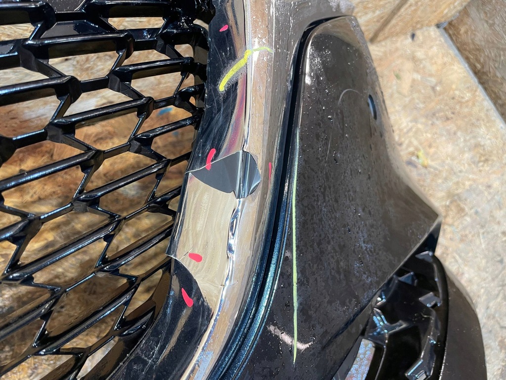 фото №7, Mazda 3 bp iv 4 19- sedan бампер перед передний решётка радиатора