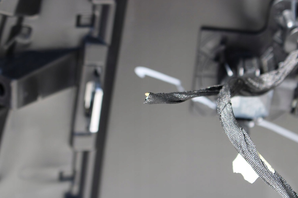 фото №11, Bmw 5 g60 бампер задняя задний цвет a90 sophisto gra