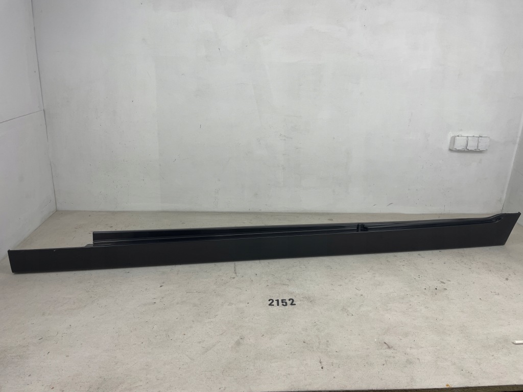 фото №1, Порог молдинг порог левая bmw 5 51777184773 7184773