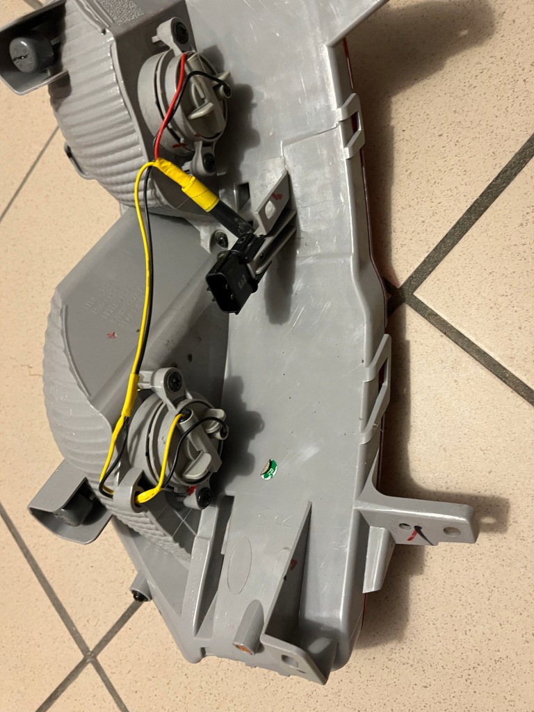 фото №10, Kia sportage iv 4 lift 18- лампа задняя задняя правая