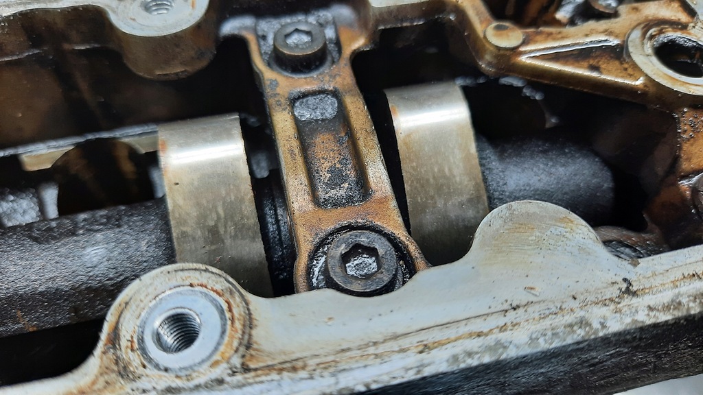 фото №9, Головка двигуна peugeot 807 2.2b