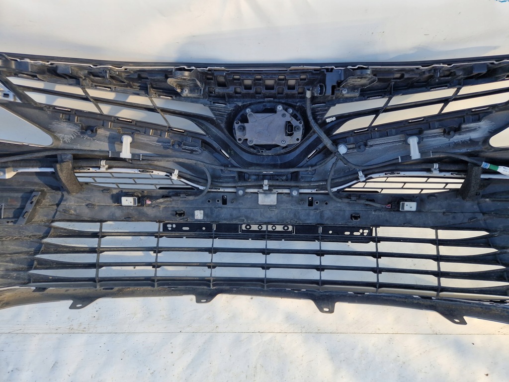 фото №6, Бампер перед передній toyota camry 8 демонтаж радар