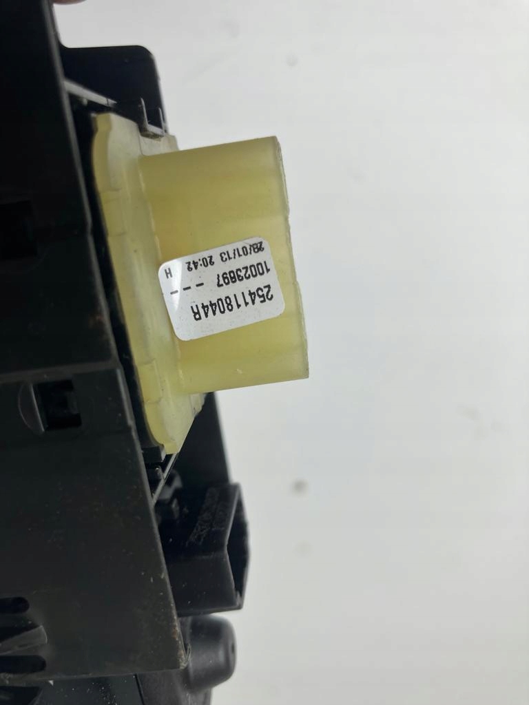 фото №3, Кнопка підйомник вікна renault clio iv