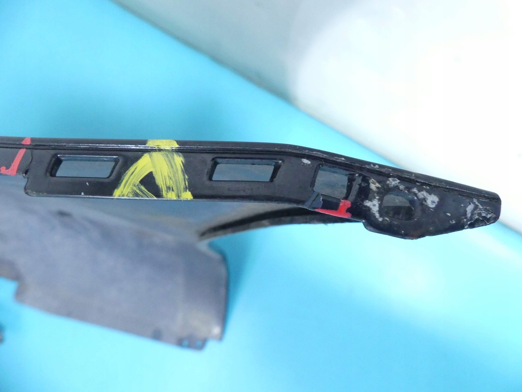 фото №13, Бампер задняя vw passat b7 чёрный lc9x kombi