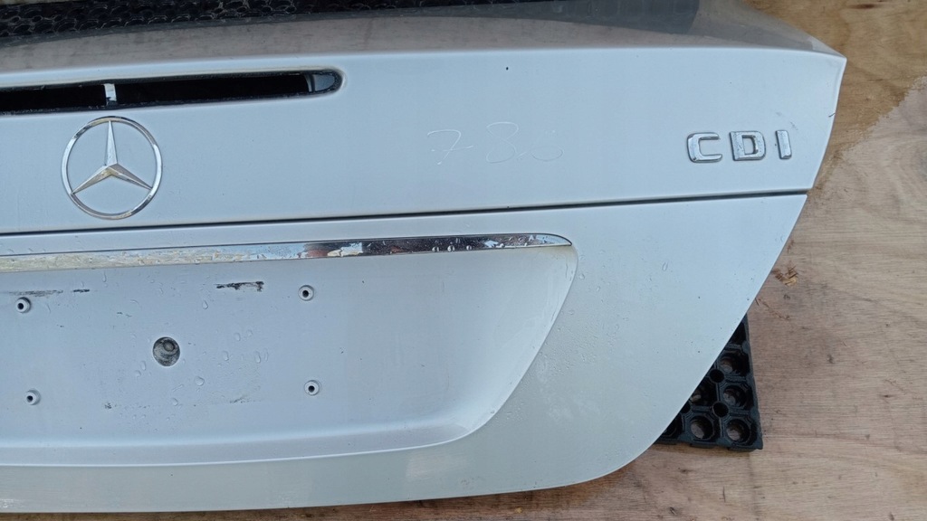 фото №8, Mercedes w211 fl sedan крышка багажника задняя c775