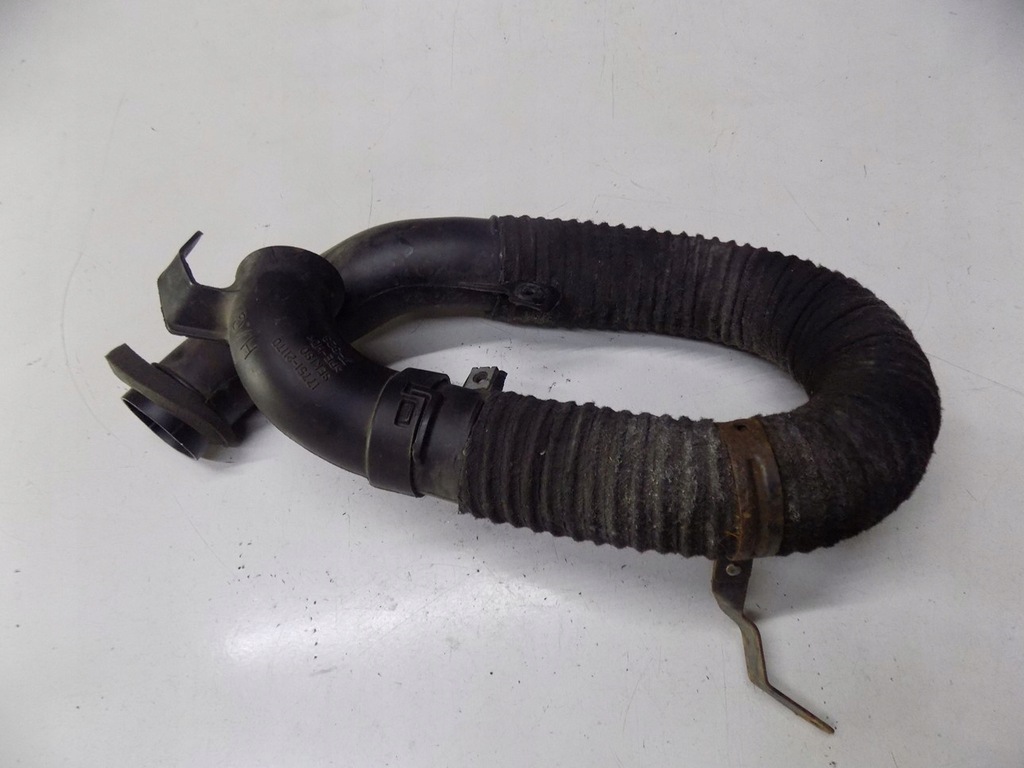 фото №1, Toyota auris i 5d 1.4 труба воздухозаборник воздуха