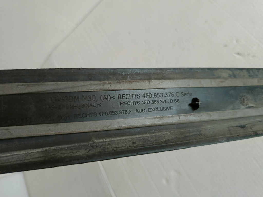 фото №9, Молдинг накладка порог 4f0853376 задняя правый audi a6 c6