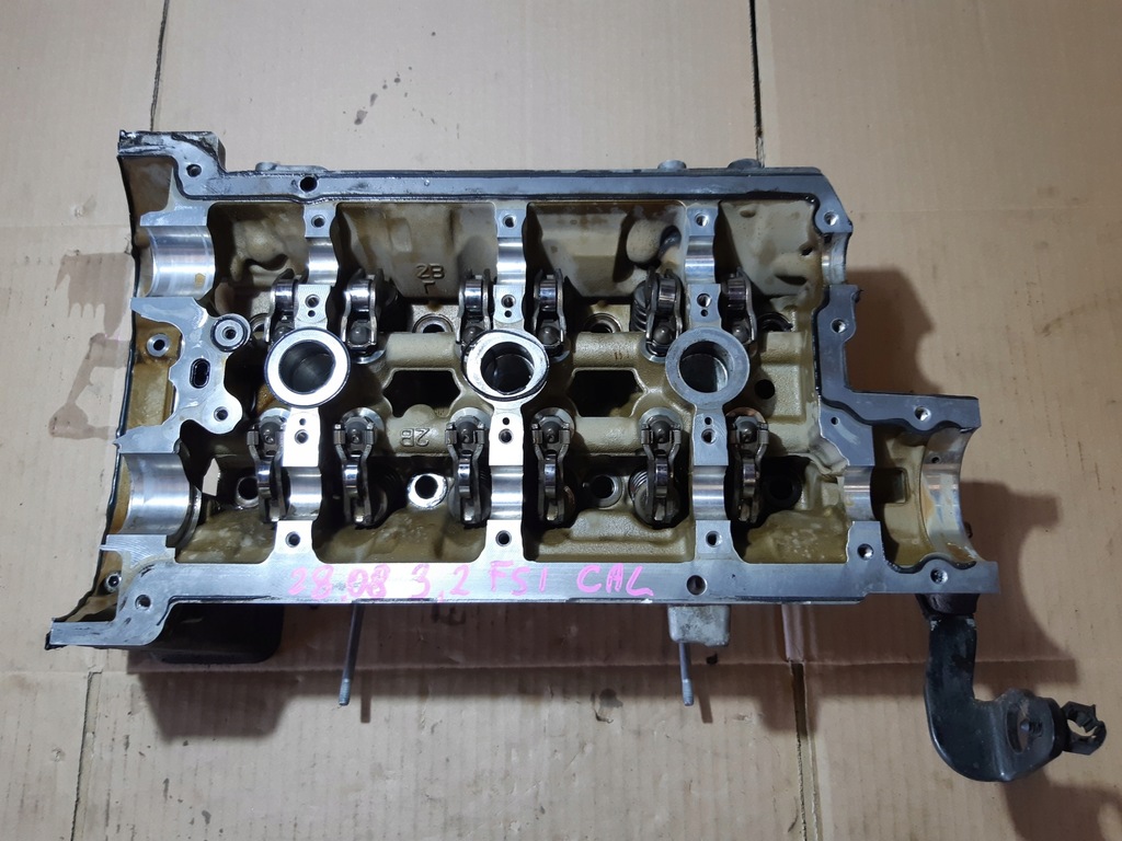 фото №14, Audi q5 8r 3.2 fsi cal головка двигуна ліва 06e103403a