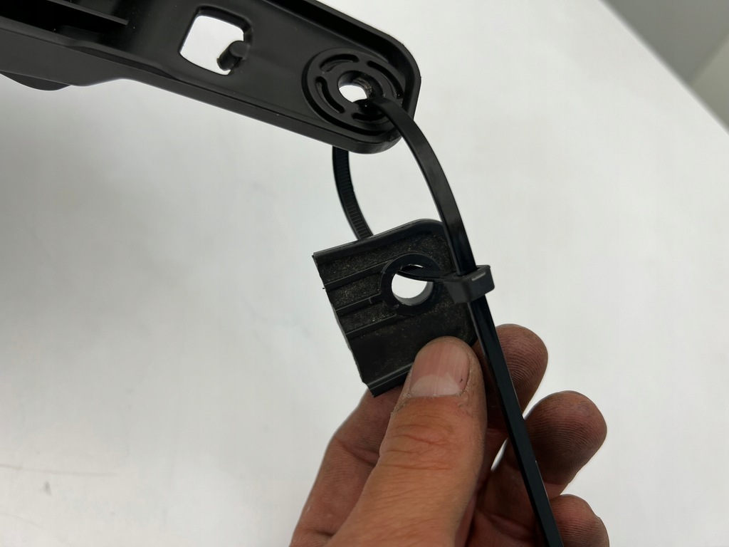 фото №6, Nissan leaf ii ze1 лампа передняя правая full led n