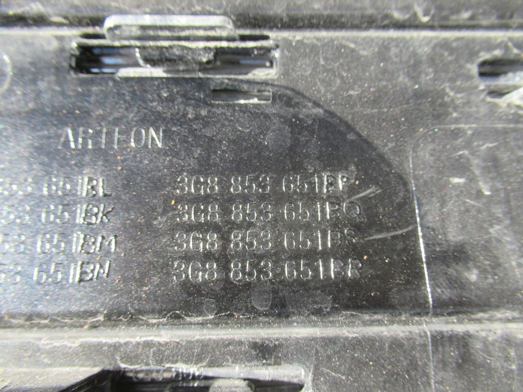 фото №15, Vw arteon 3g8 r line r-line lift решітка радіатора решітка радіатора 3g8853655j 3g8853651bl