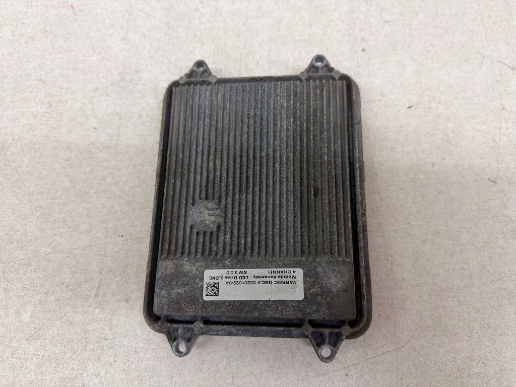 фото №1, Преобразователь модуль лампы перед tesla model s 00199215 oryg