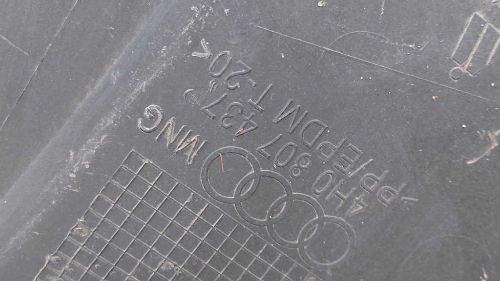 Audi a8 d4 4h 10r- бампер передний перед 4h0807437p Недорого