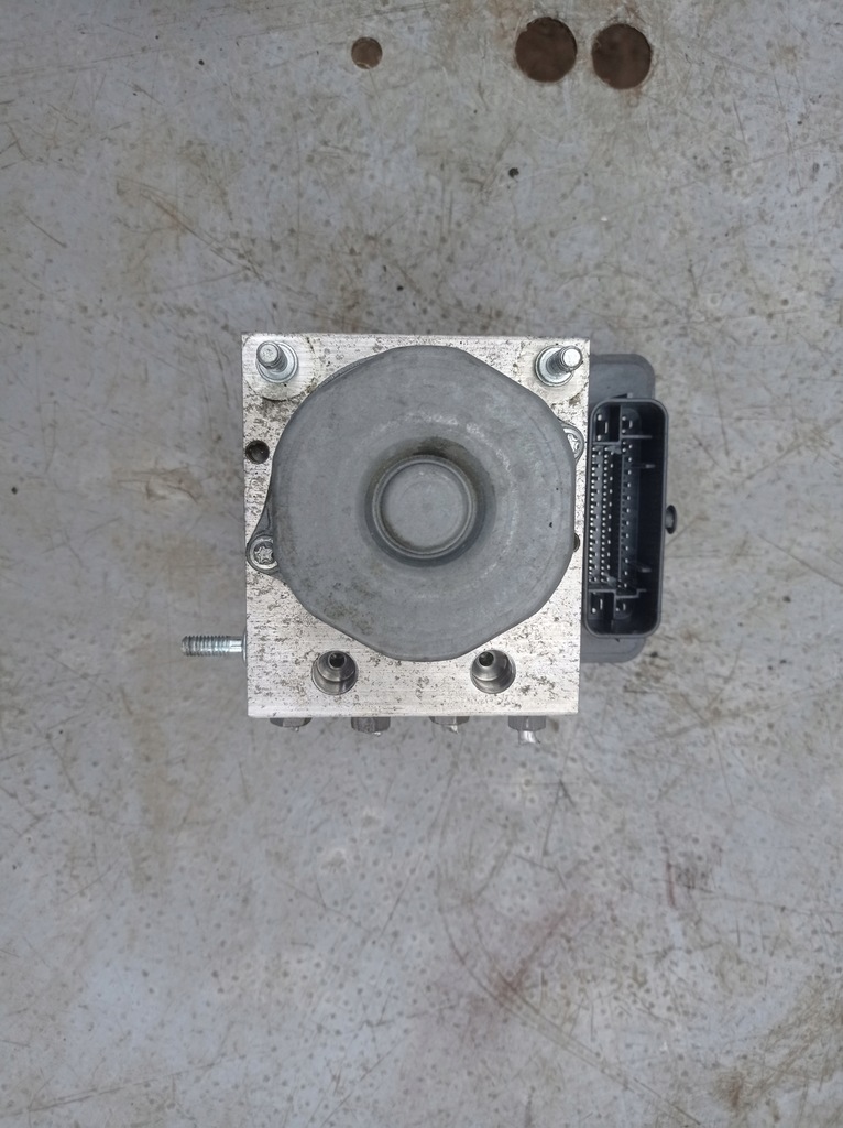 фото №1, Насос abs smart forfour ii a4539005902