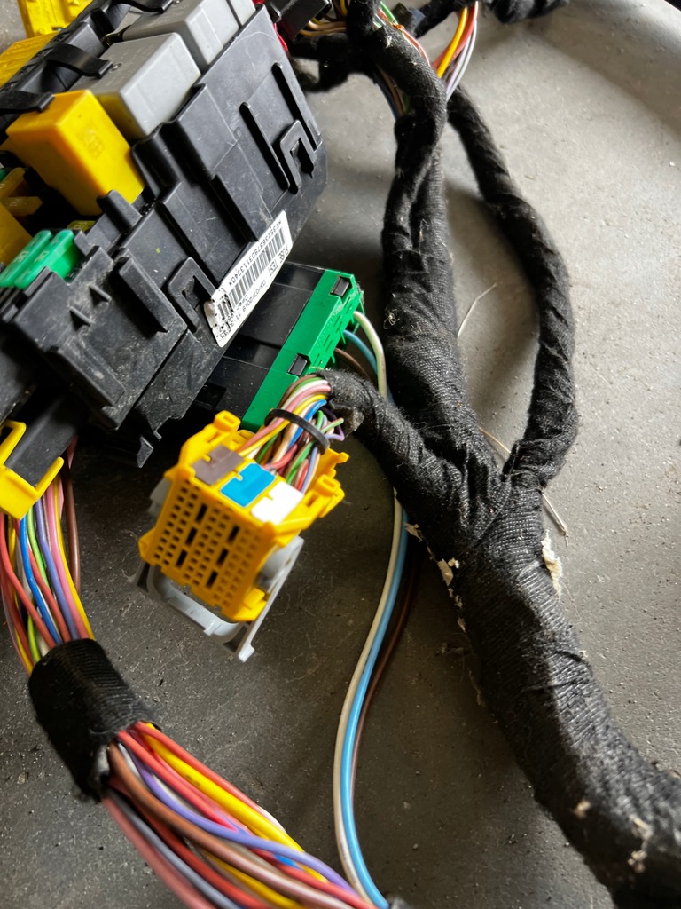 фото №6, Джгут салону citroen c4 grand picasso ii lift uk rhd