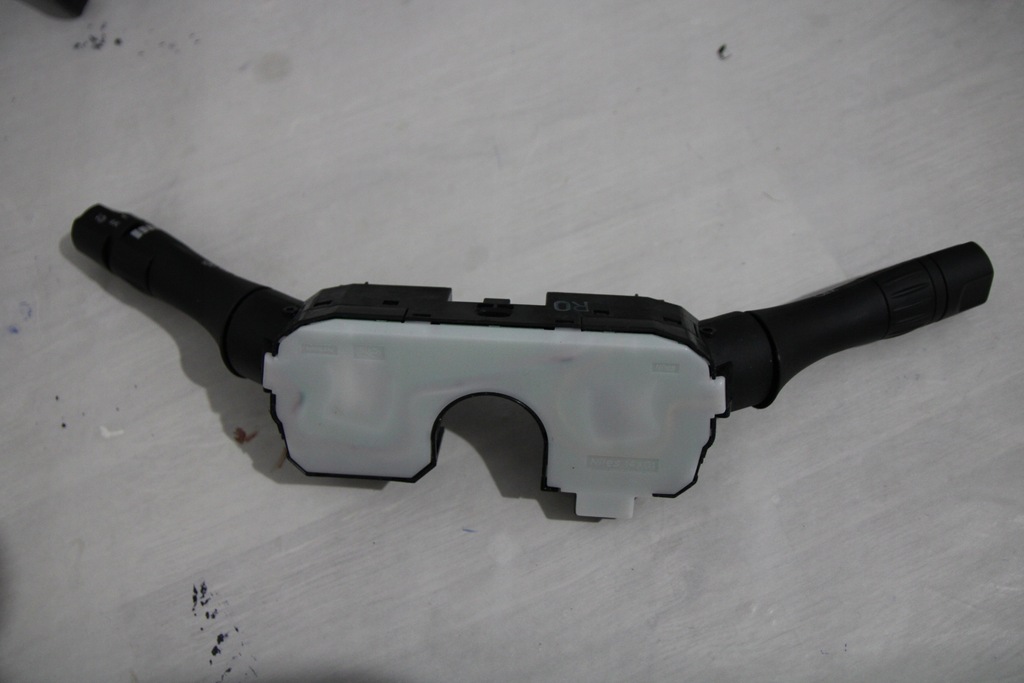 фото №4, Перемикач комбінований nissan juke note renault