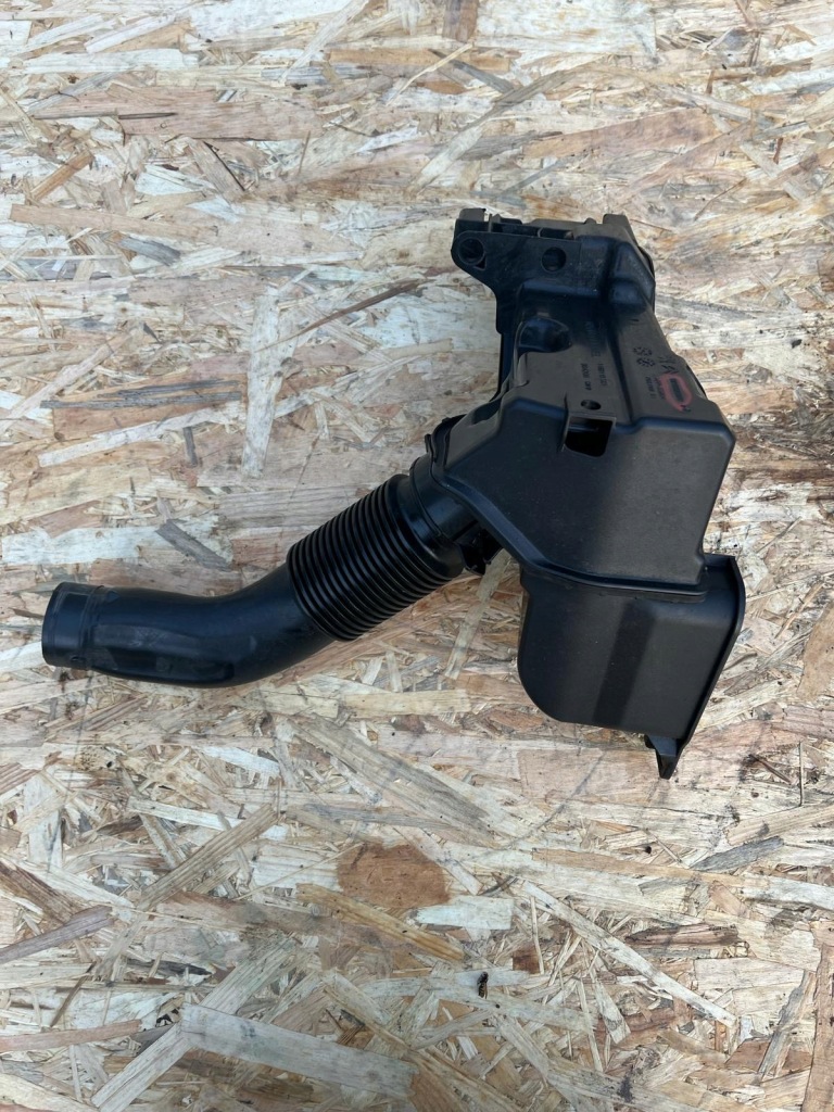 фото №1, Резонатор воздуха 3008 ii lift 9810920880