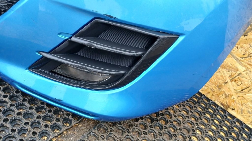 фото №9, Mazda 3 bl бампер перед 38j противотуманная фара