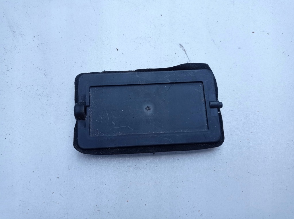 фото №2, Левая решётка заглушка вентиляционная mazda 3